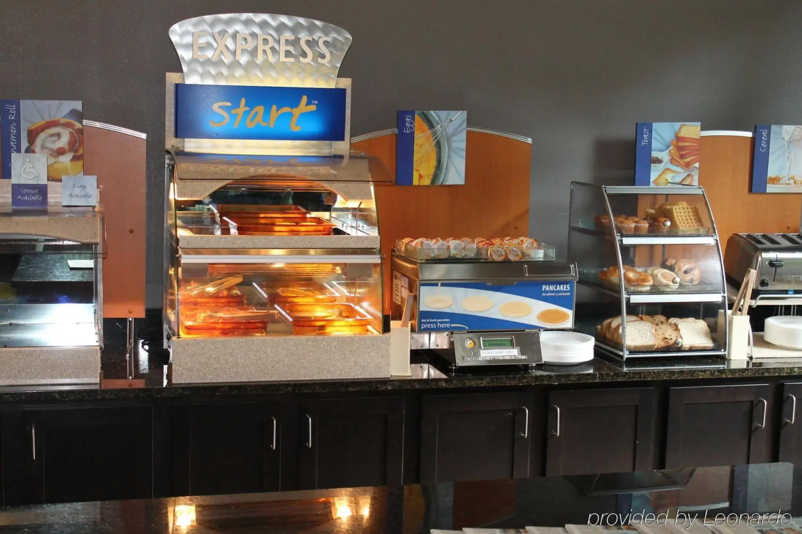 Holiday Inn Express & Suites Starkville by IHG