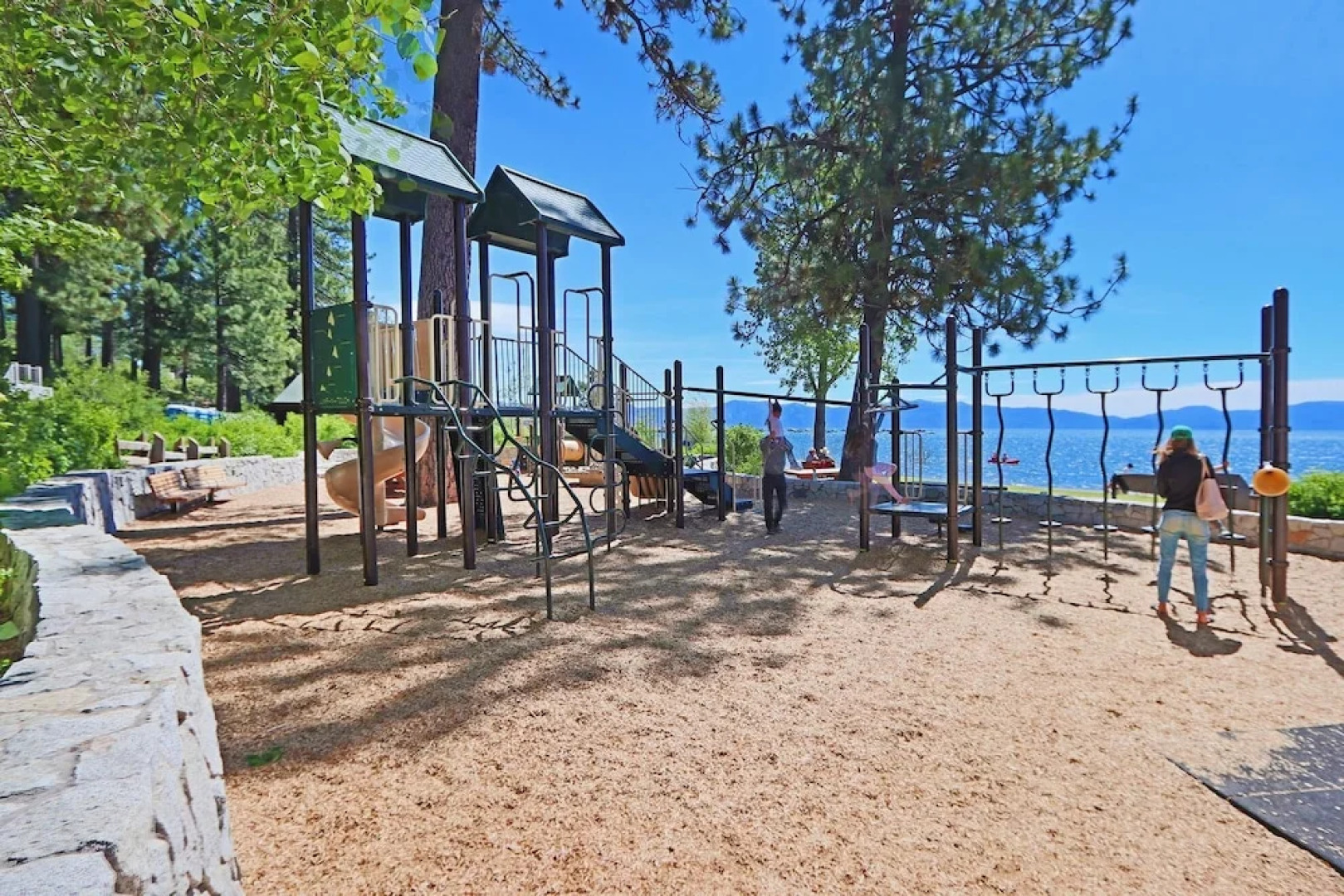 Aplin Base Camp House 3 Bedrooms 2.5 Bathrooms Home