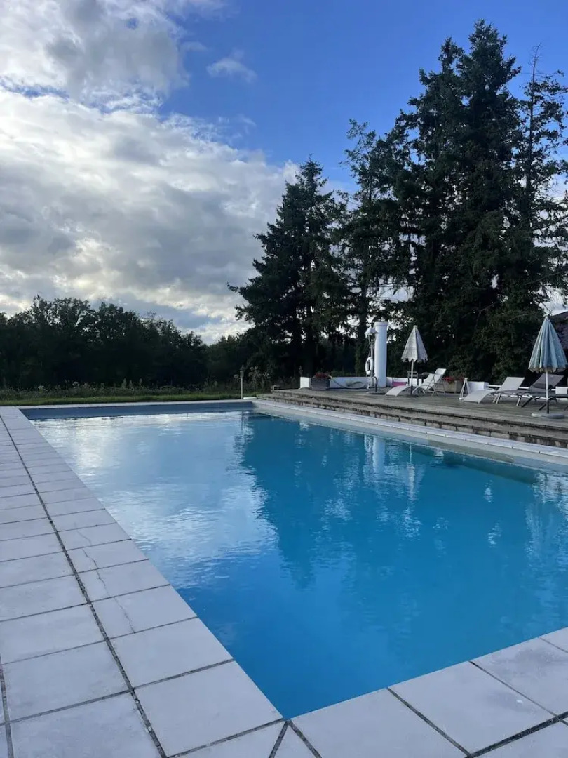 Chateau Tout Y Fault