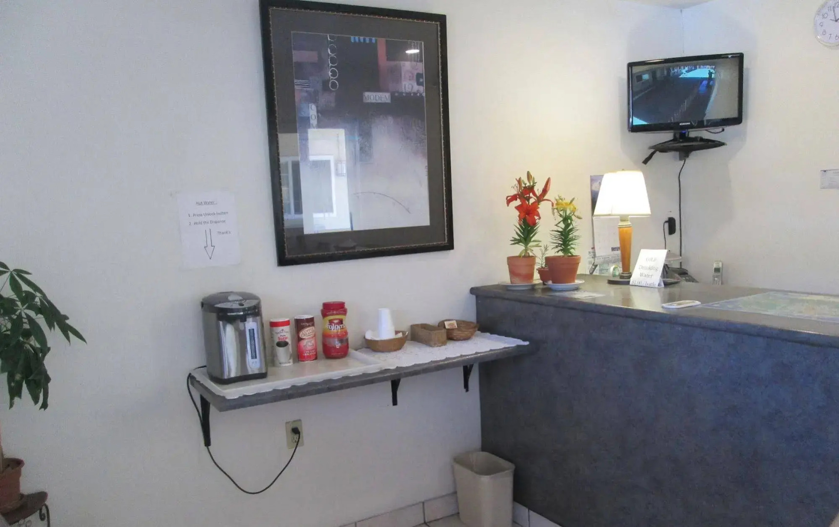 Town and Country Inn