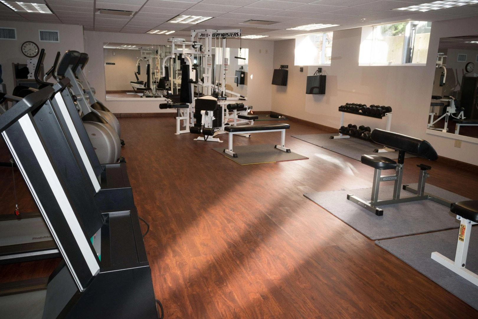 Best Western Plus Executive Court Inn & Conference Center