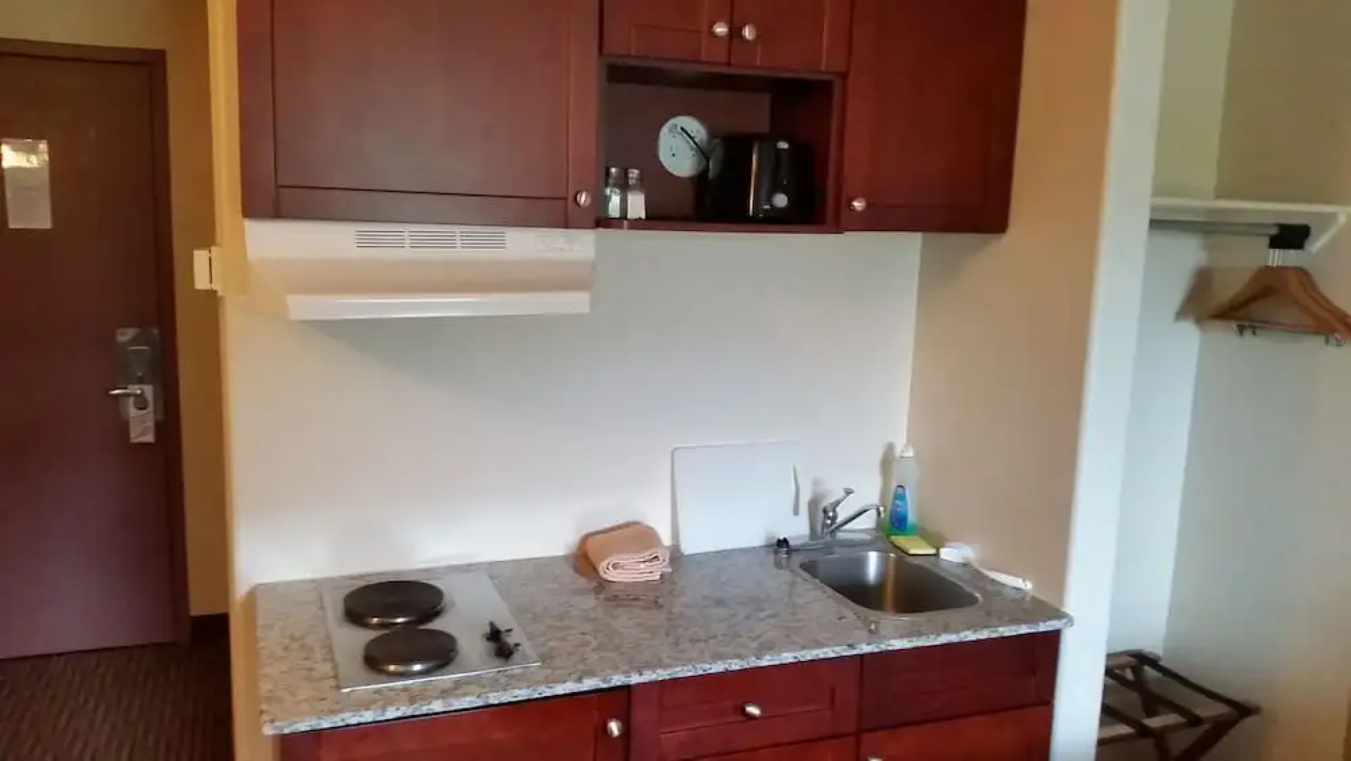 Travelodge by Wyndham Valleyview AB