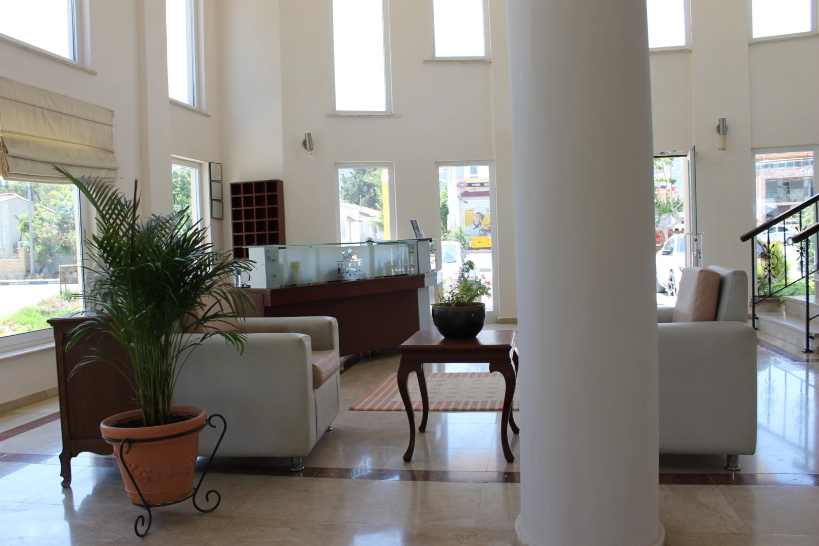 The Prince Inn Hotel & Villas