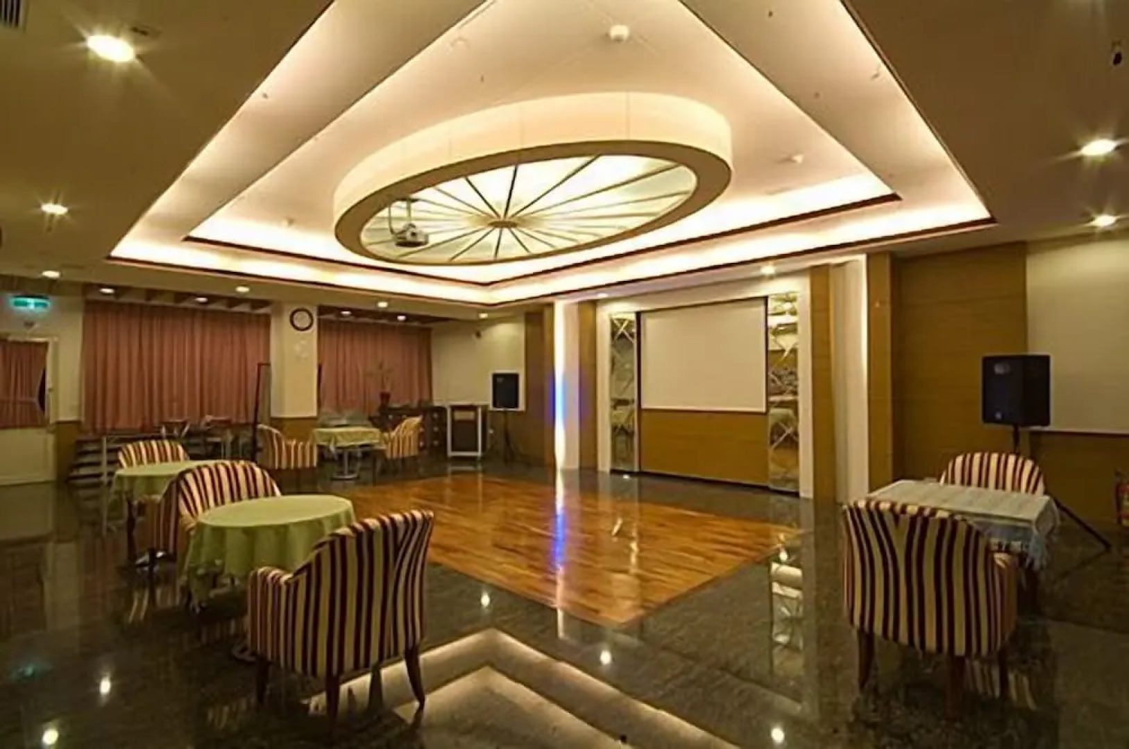 Chun Jing Hillview Villa