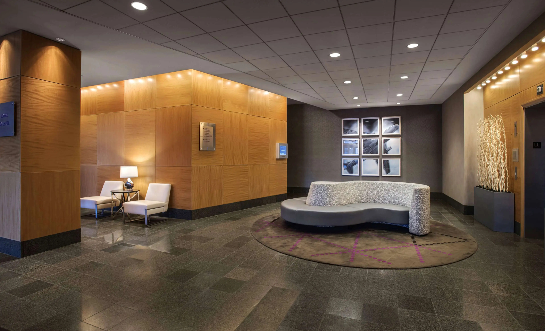 Hyatt Regency Pittsburgh International Airport