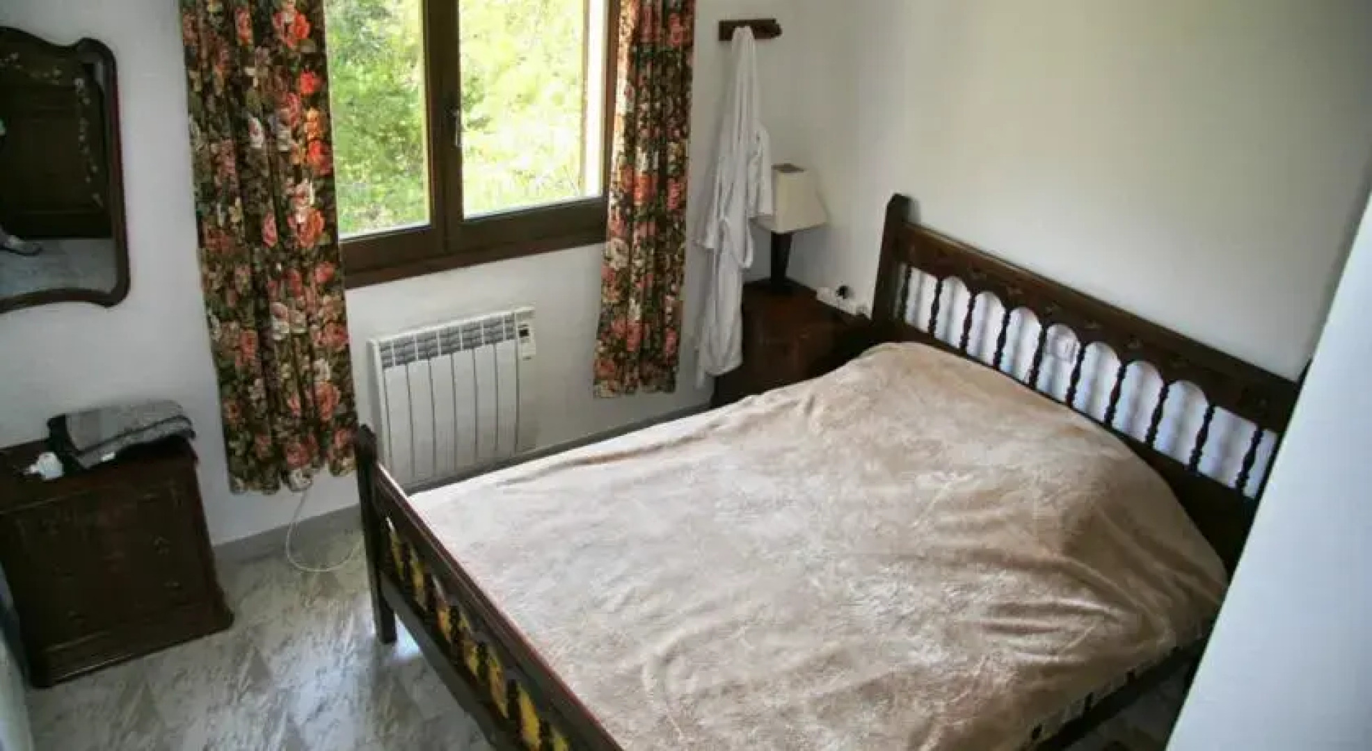 Pine forest house in Altea