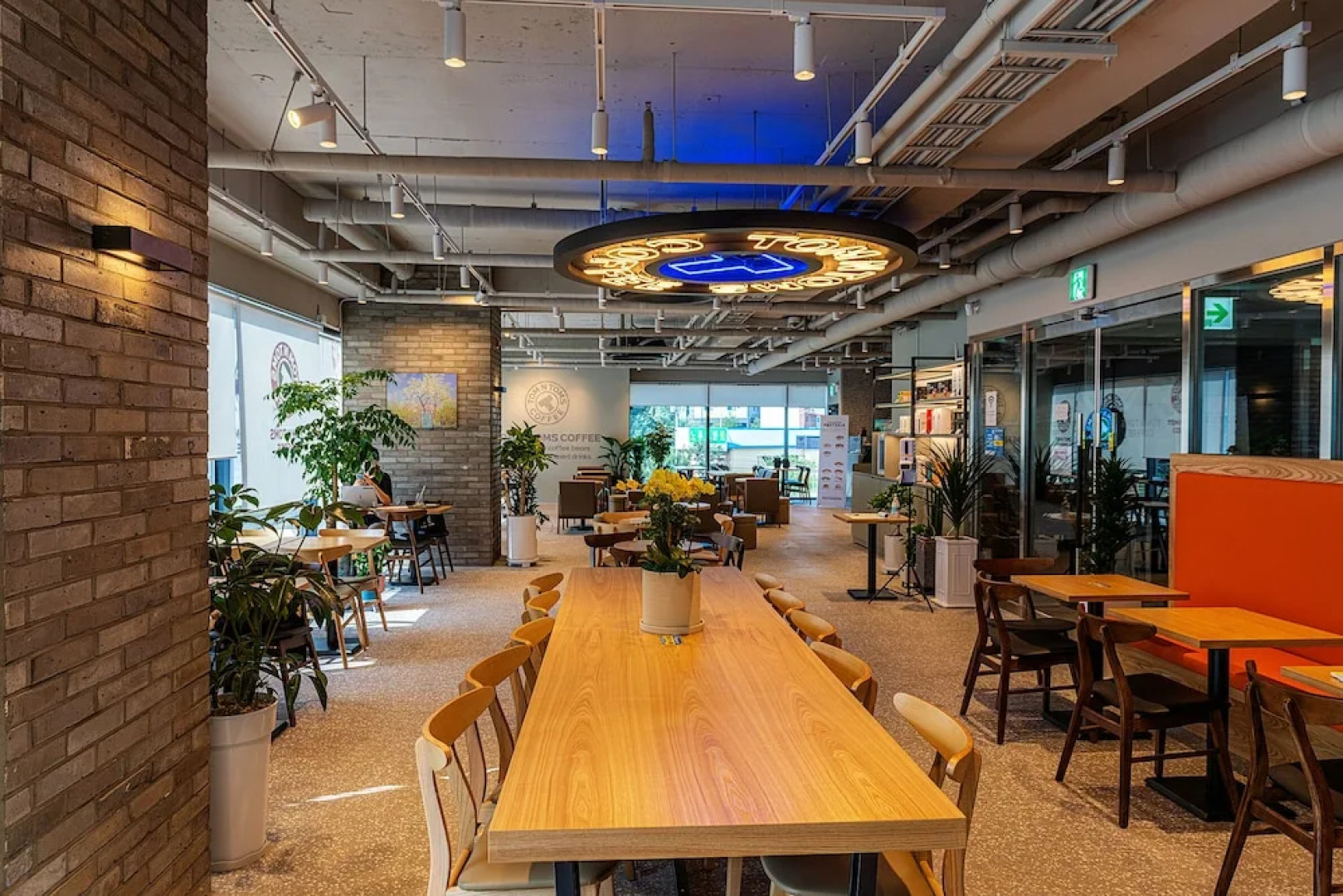 Golden Planet Hotel & Resort