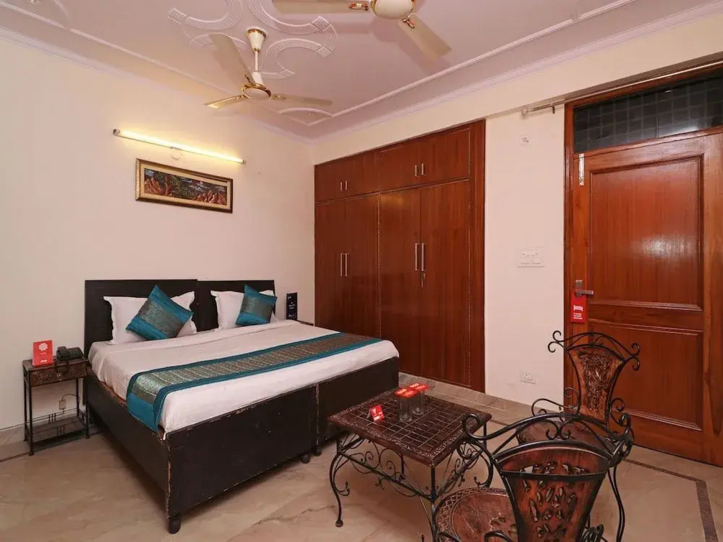 Hotel Stay @ 23 By OYO Rooms