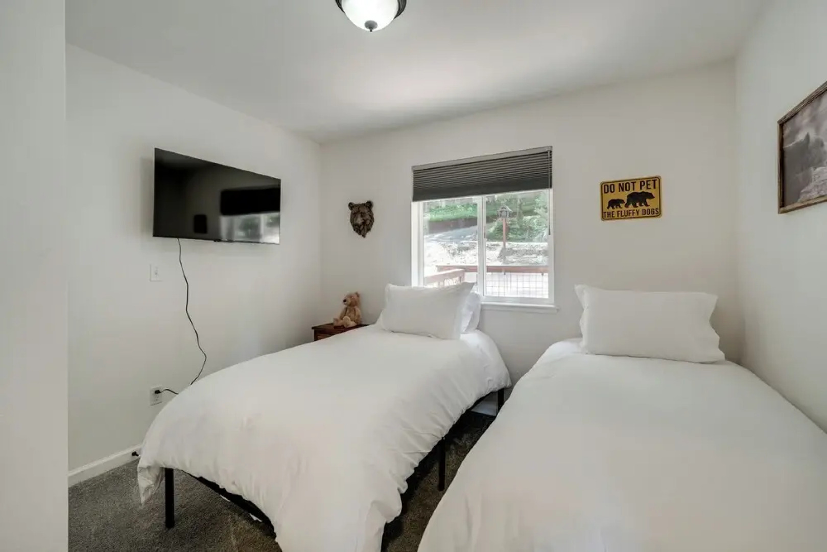 Walk to Dtwn: Charming Family Cabin in Twain Harte