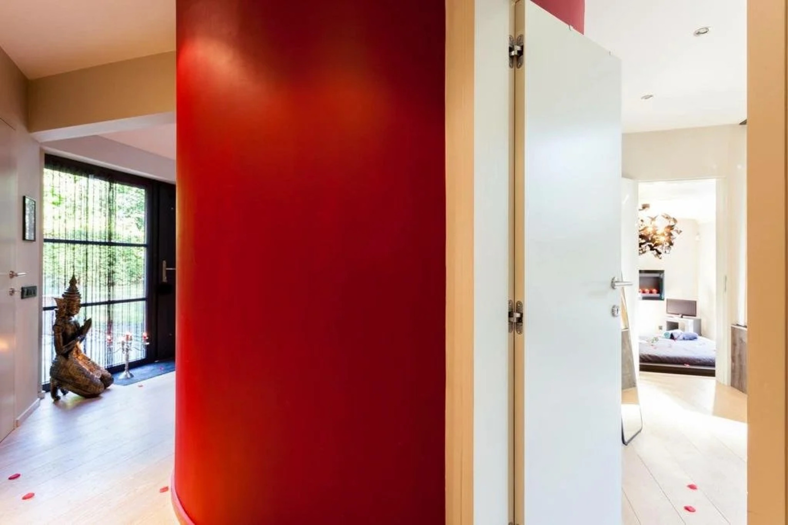 Aux 1001 Nuits suite de luxe avec spa privatif intégré