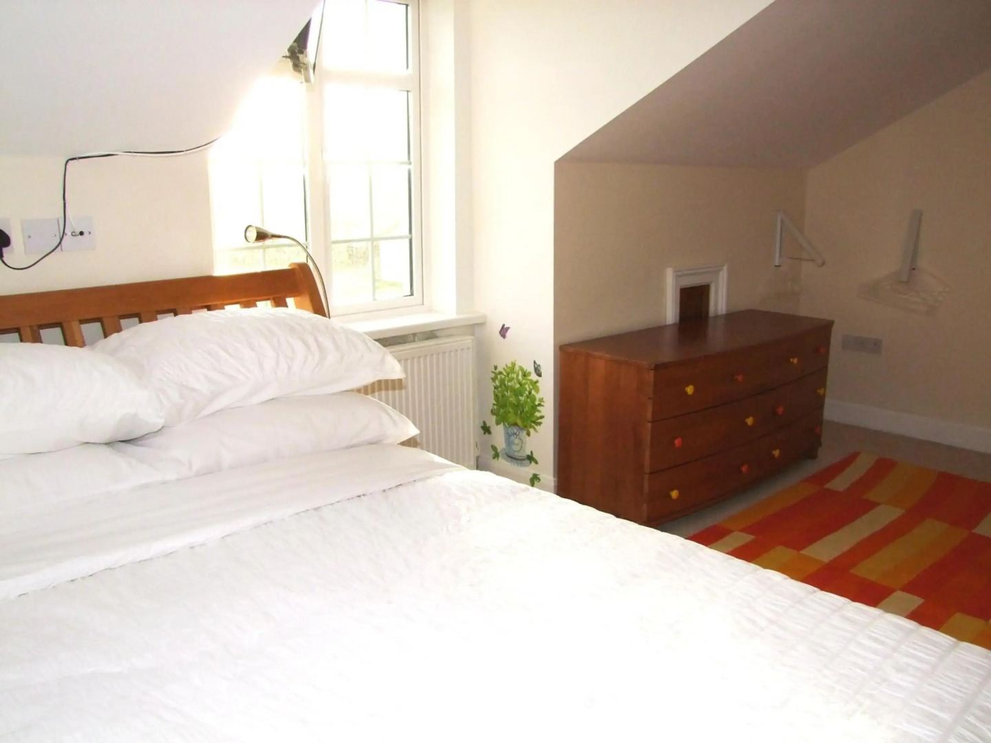 Glendalough 10 Minutes from Beautiful Farmhouse