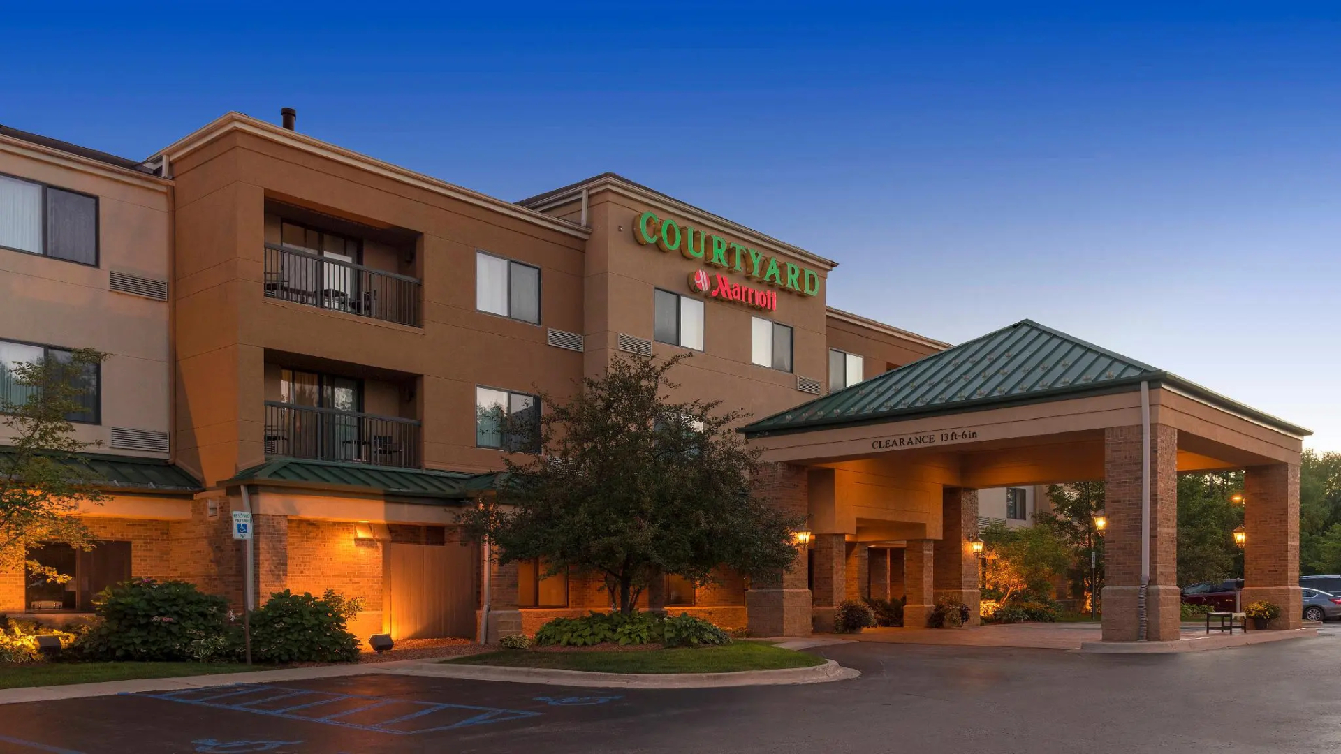 Courtyard by Marriott Traverse City