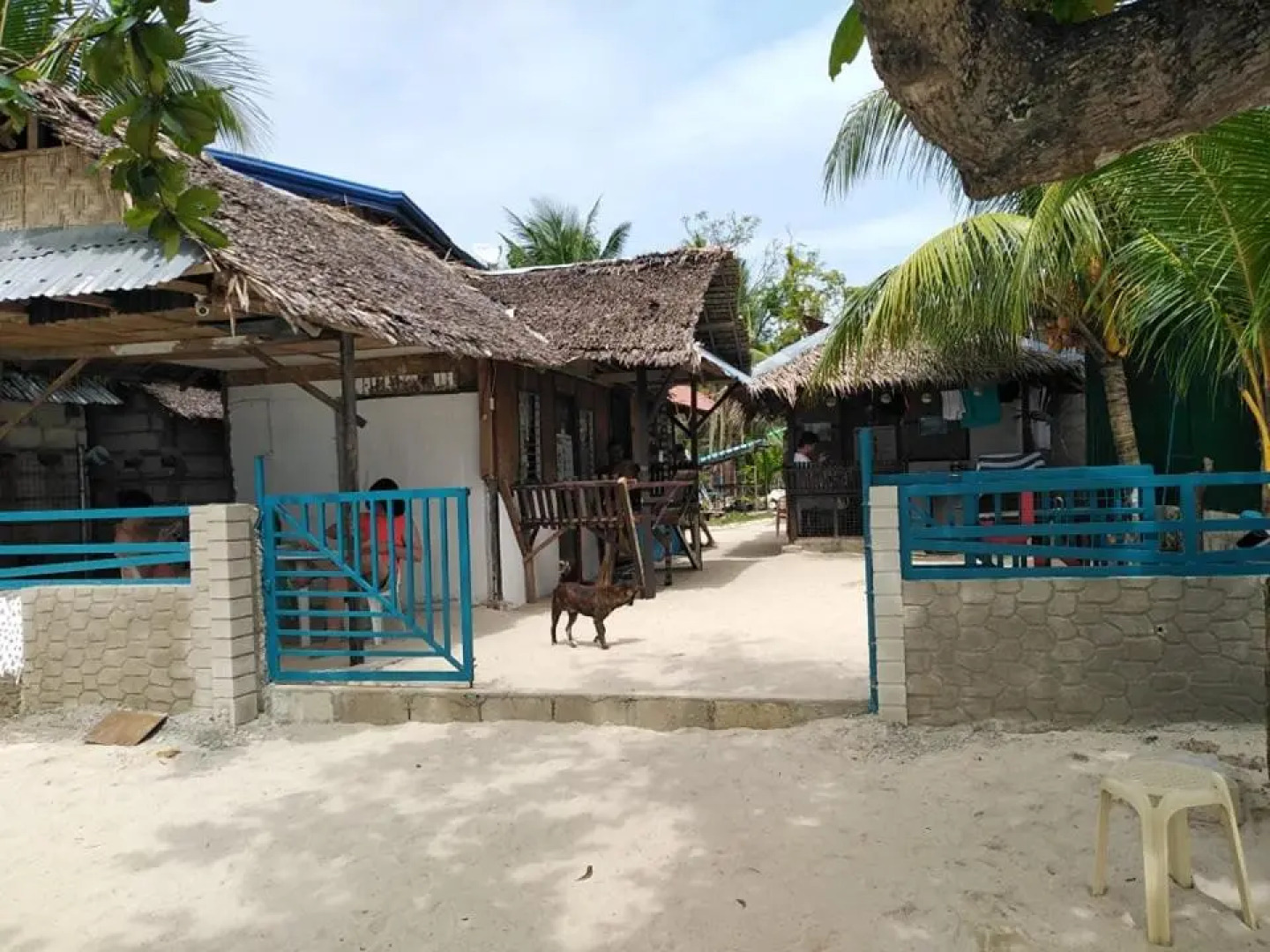 Badian Lambug Beach Beachfront Native Huts
