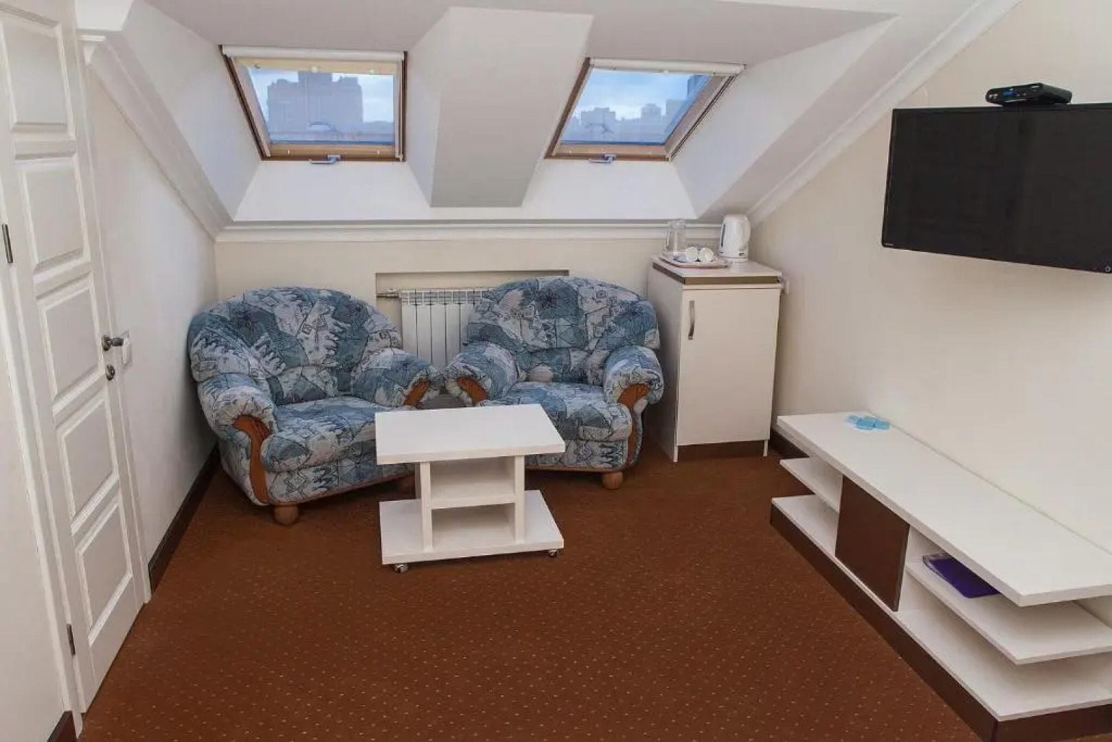 Мини-отель «Седьмое небо», ул. Евгения Коновальца