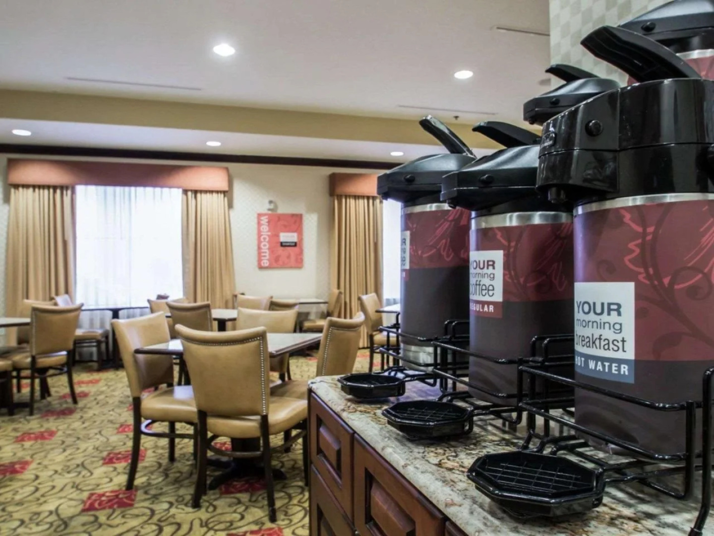 Comfort Inn and Suites Maingate South Davenport