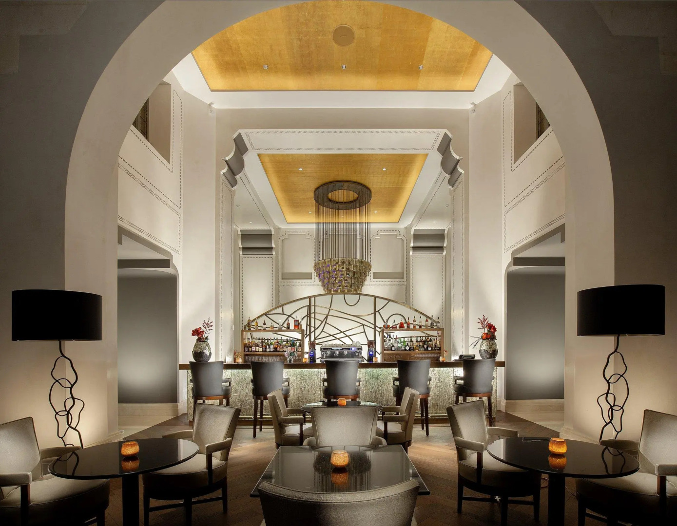 Royal Savoy Hotel & Spa