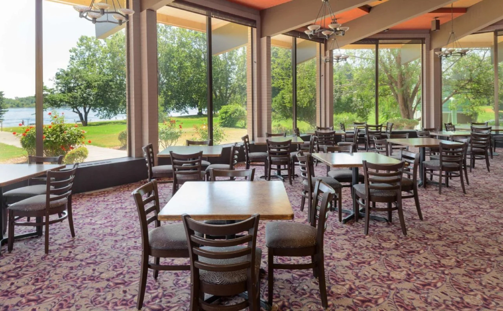 Holiday Inn Richland on the River by IHG