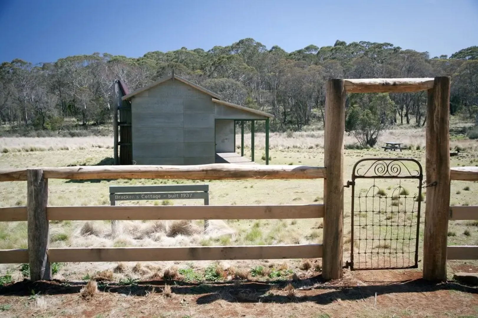 Brackens Cottage