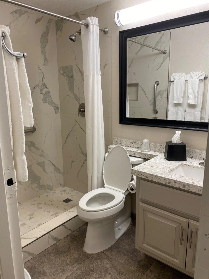 GetAways at Palm Springs Tennis Club