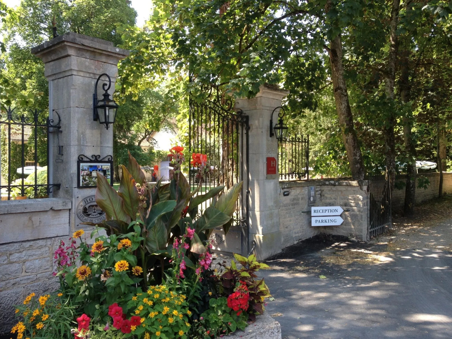 Chateau de Challanges