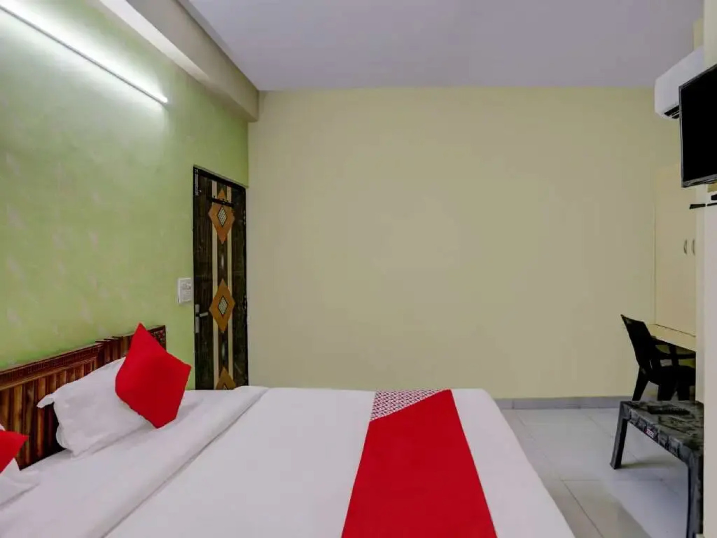 Oyo 75124 Hotel Rama Deluxe