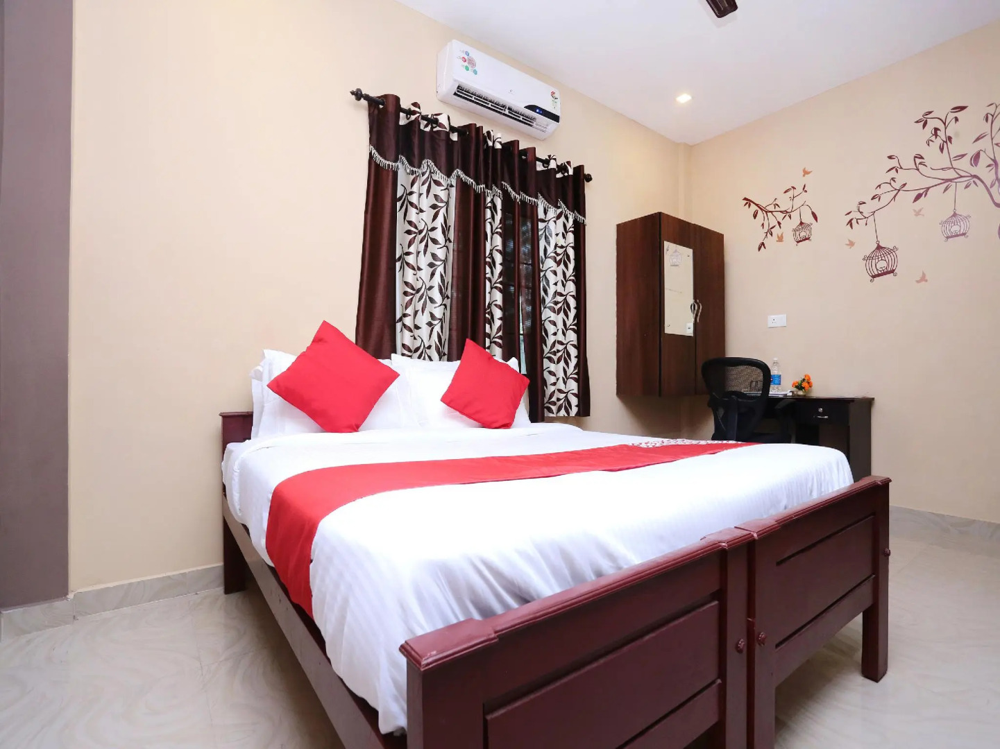 OYO 4706 Chalil Residency