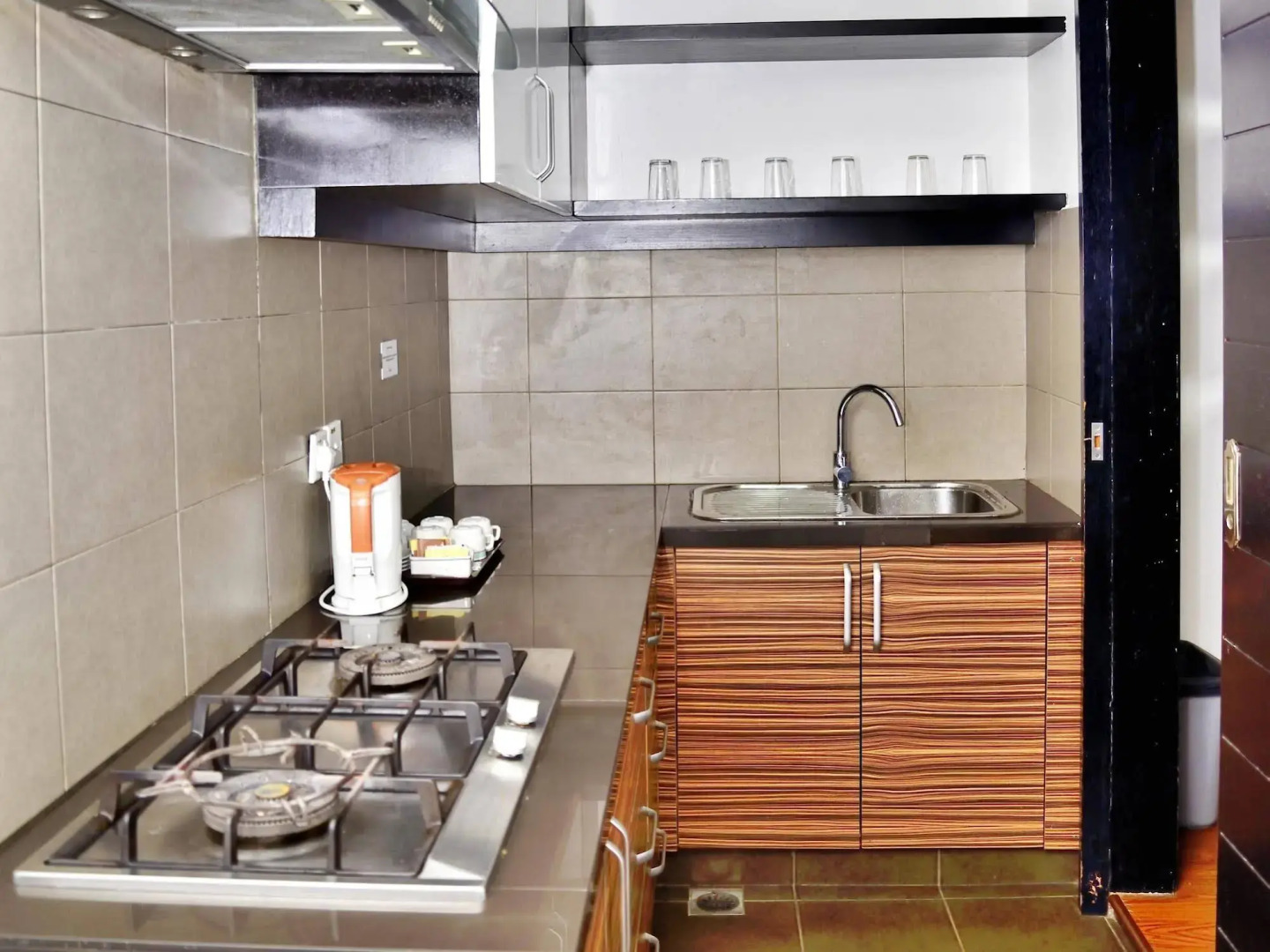 Likas Square Apartment Hotel