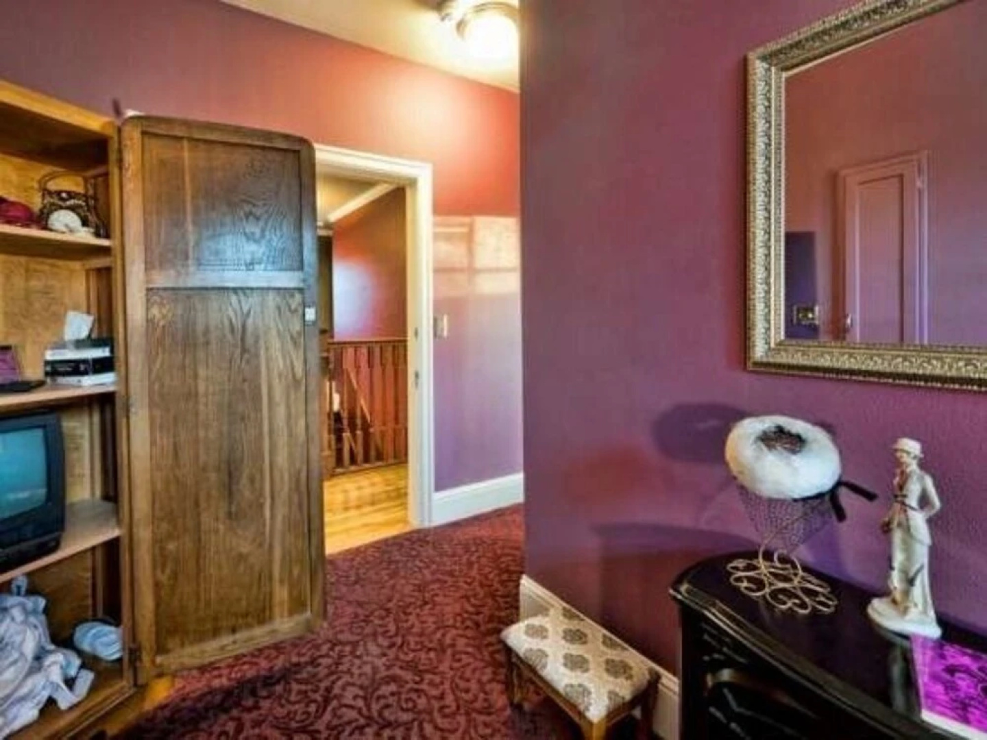 The Maxwell House Bed and Breakfast