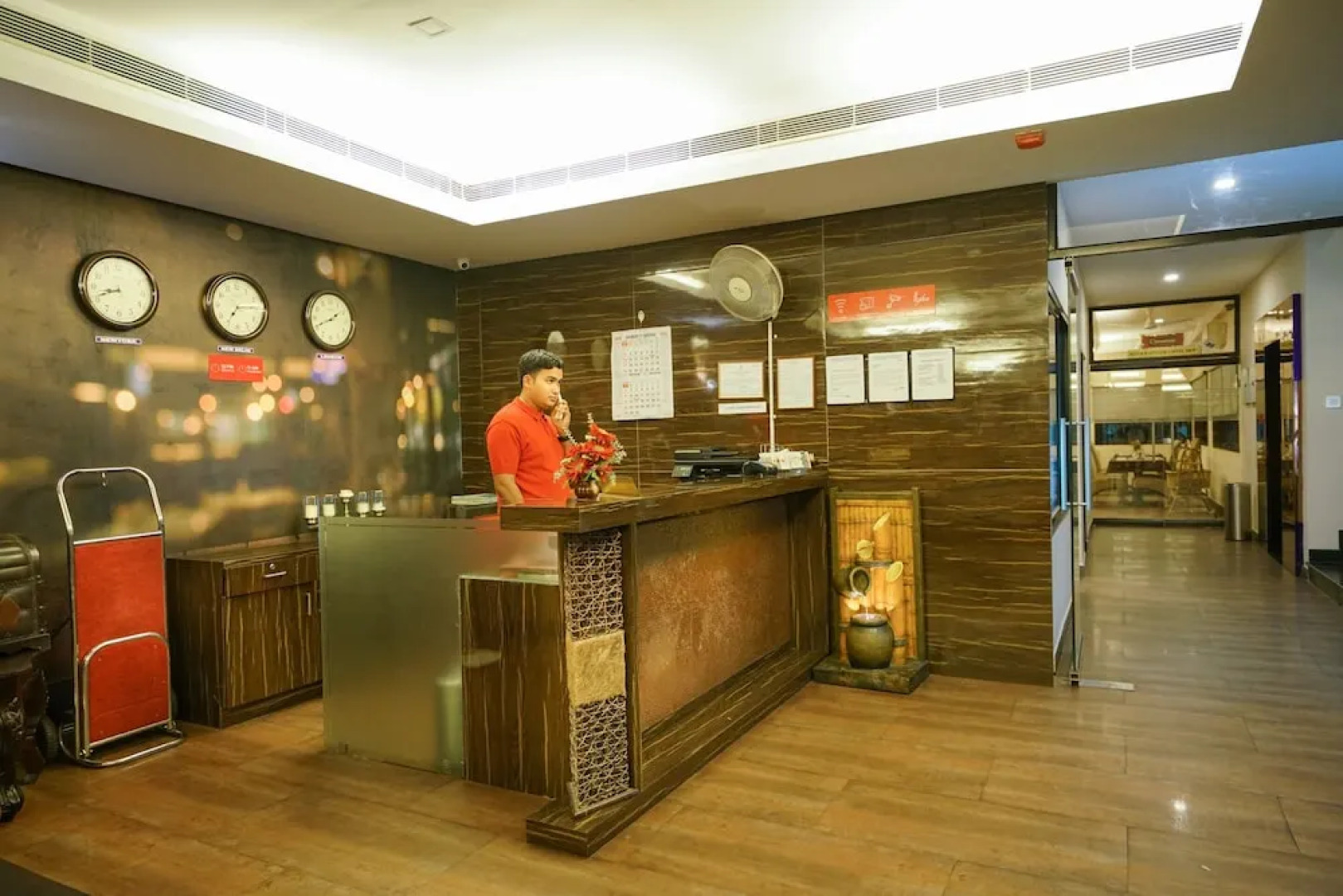 Mookkannoor Tourist Home by OYO Rooms