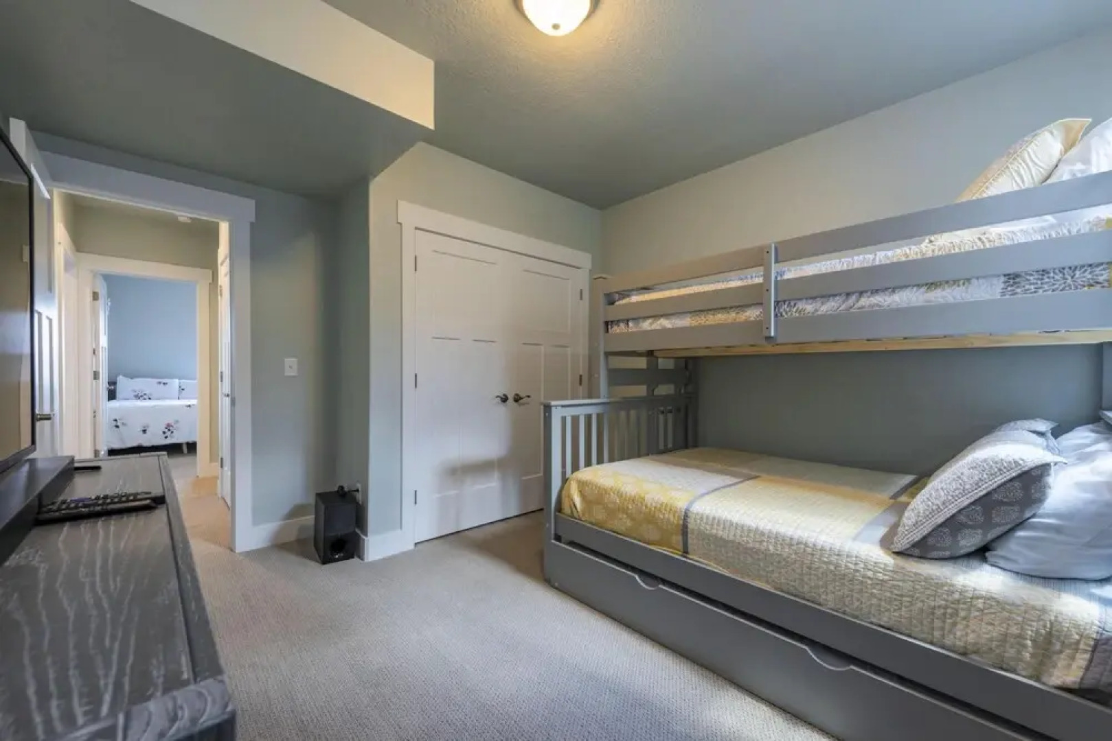 Lotus Lodge With Bear Lake Luxury Rentals