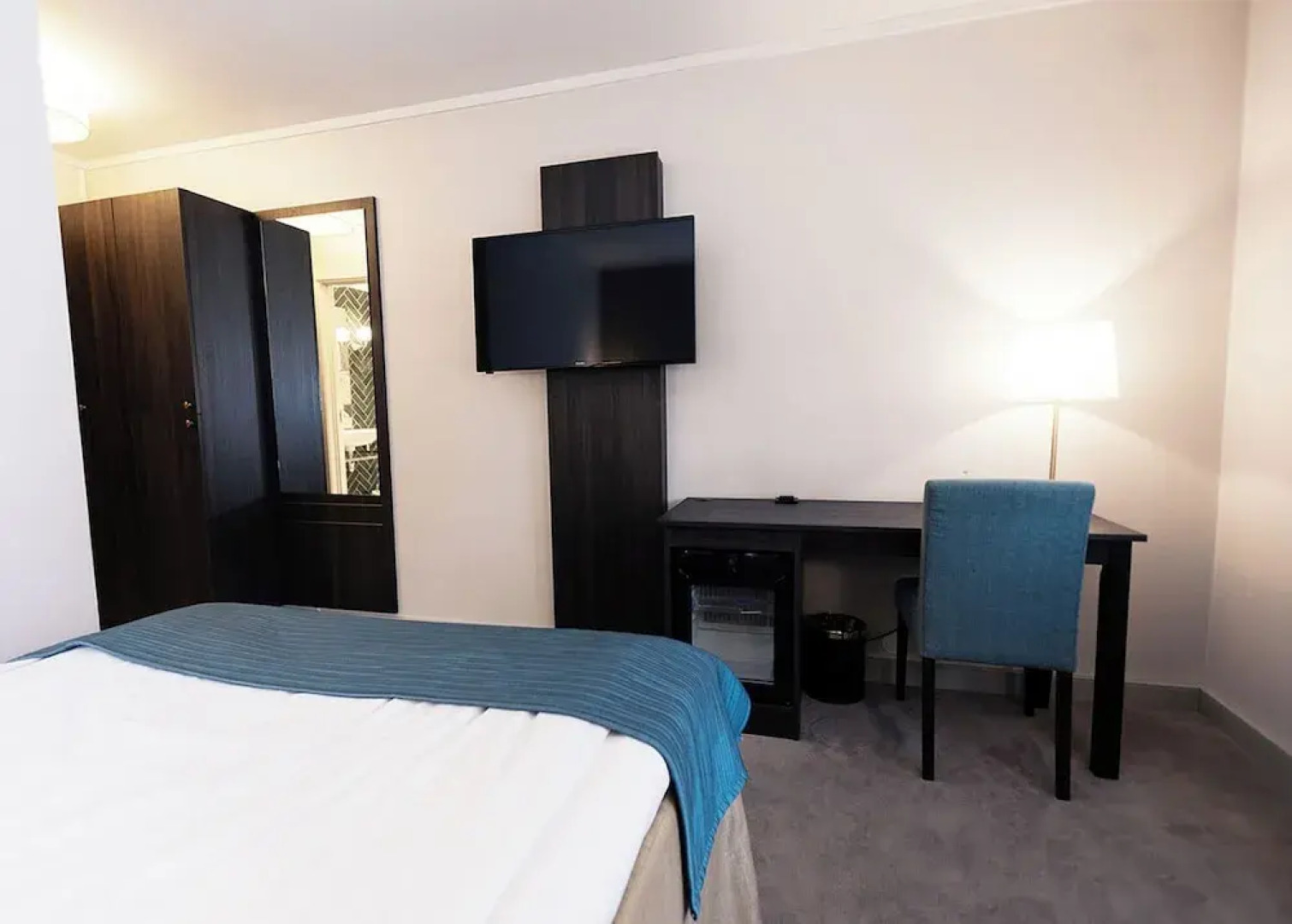 Bårdshaug Herregård