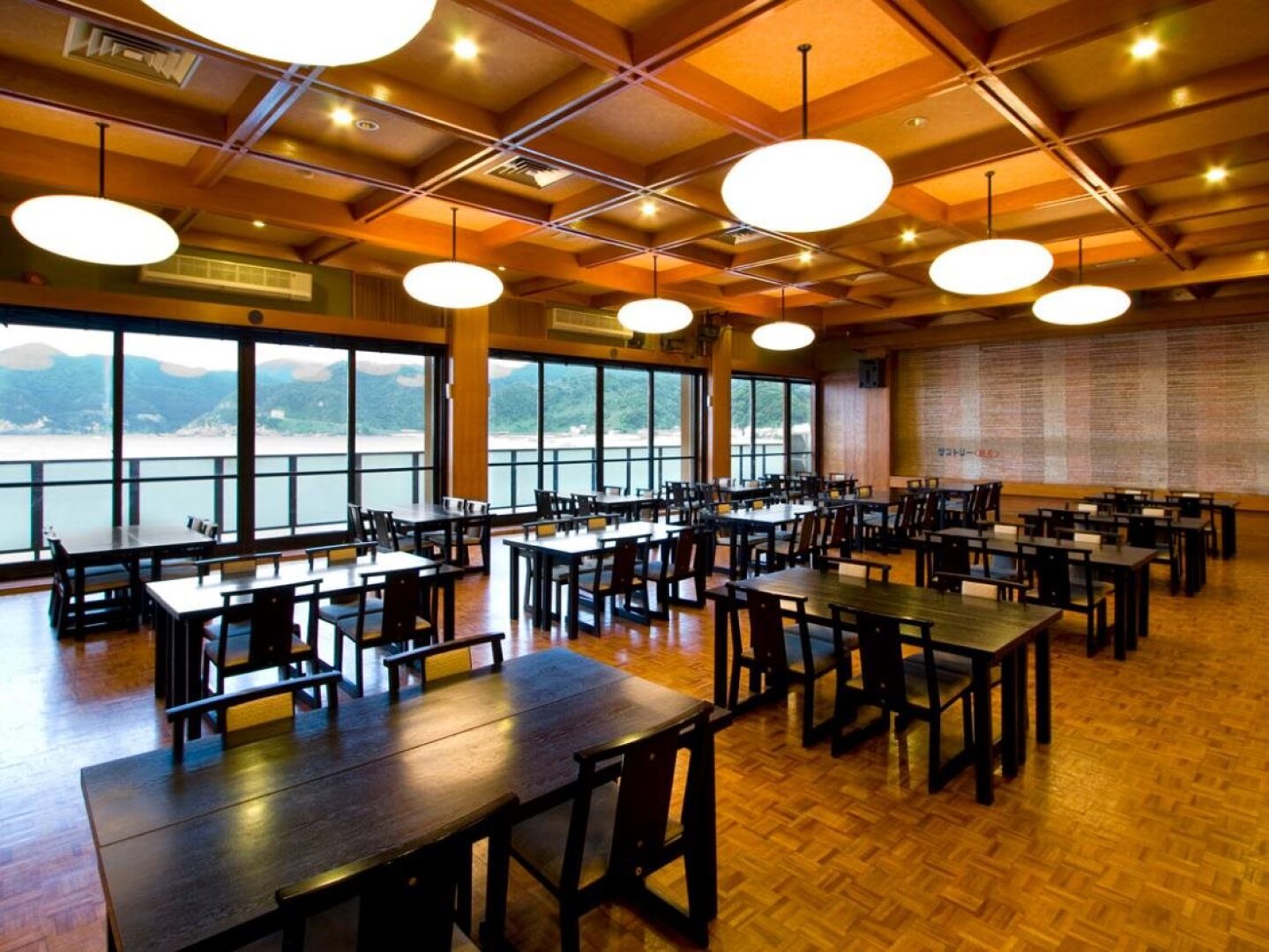 Okukinosaki Seaside Hotel