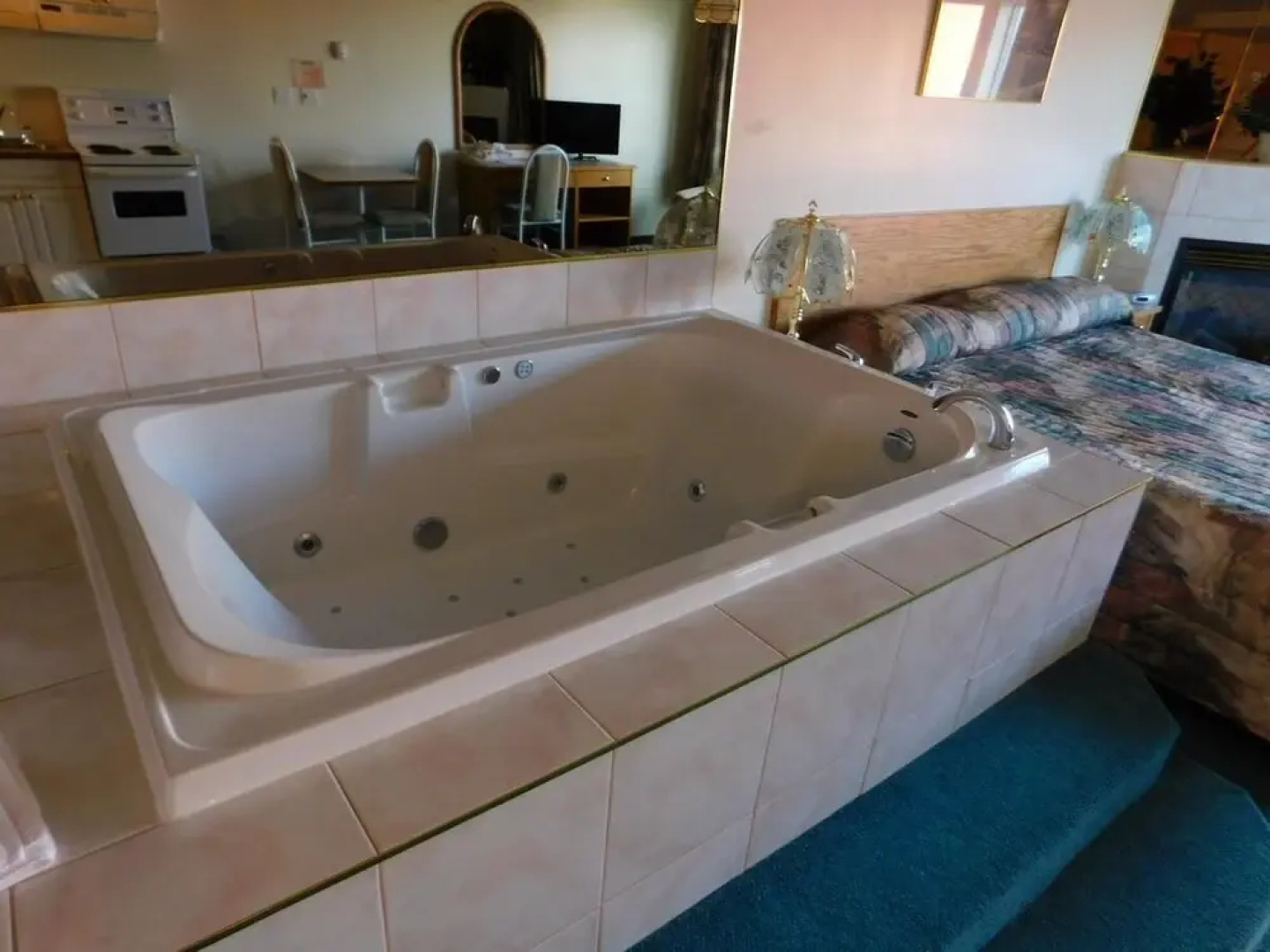 Western Budget Motel Leduc 3