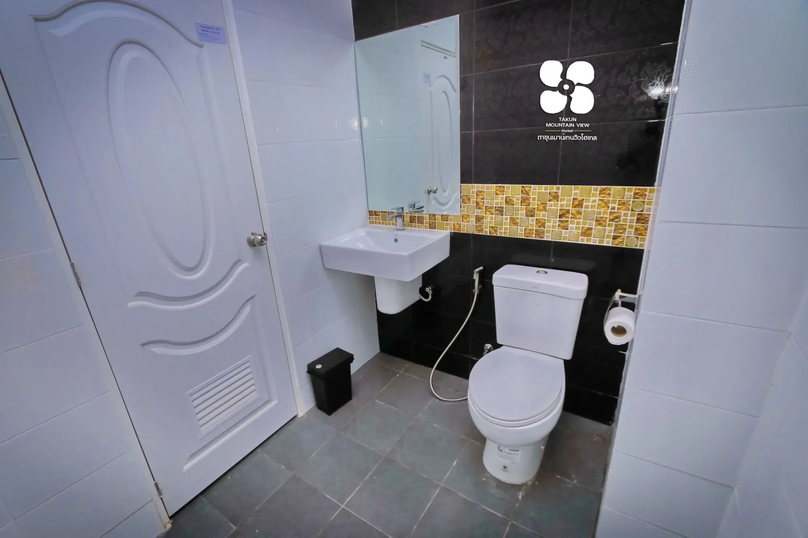 Takhun Mountain View Hotel