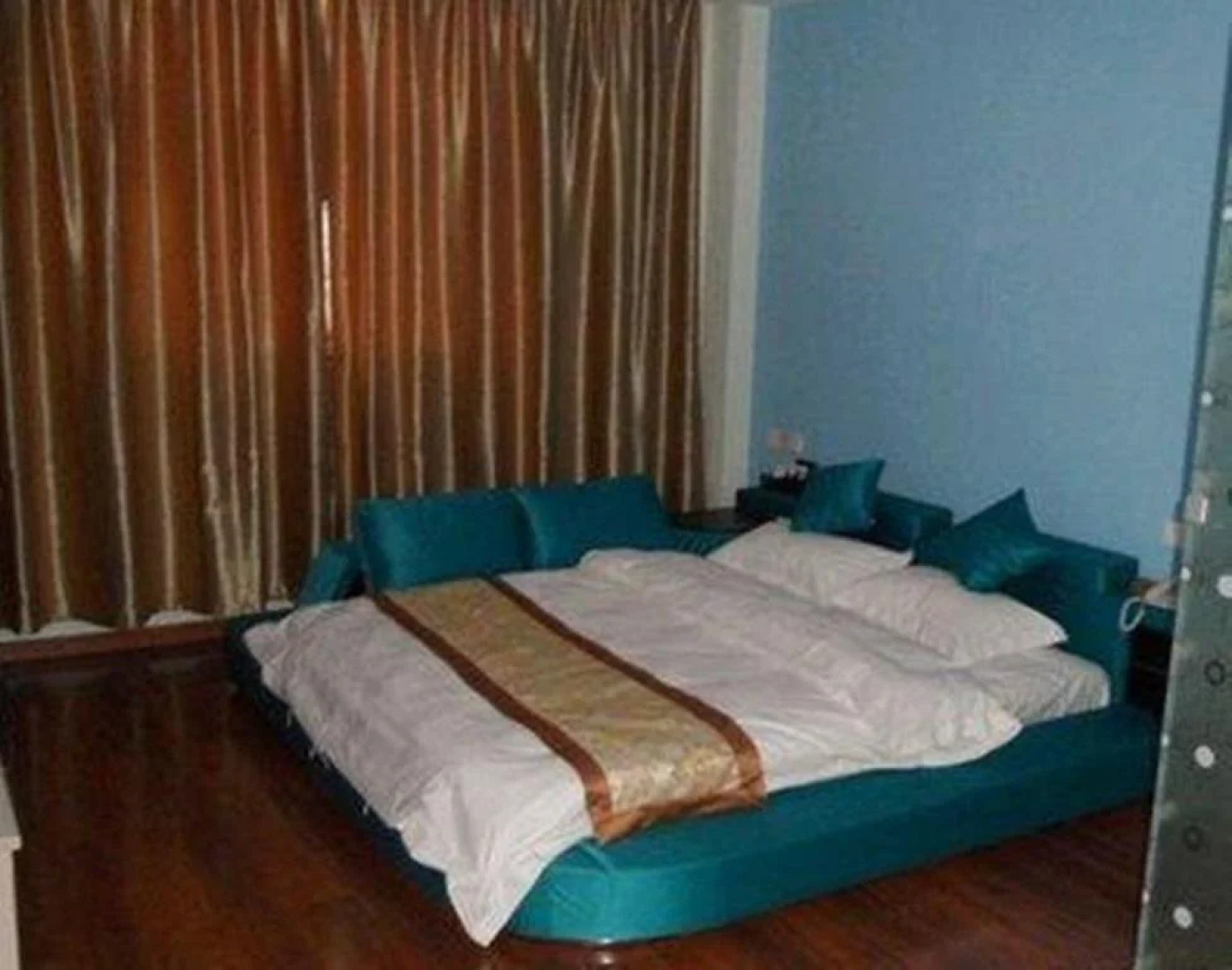 Jiashidun Holiday Hotel