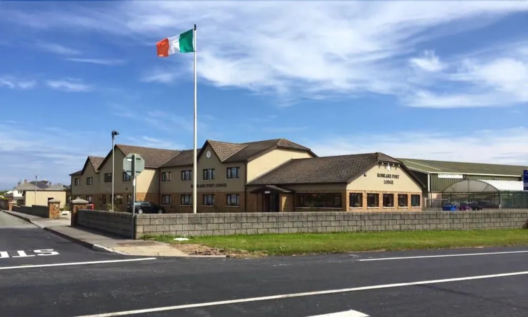 Rosslare Port Lodge