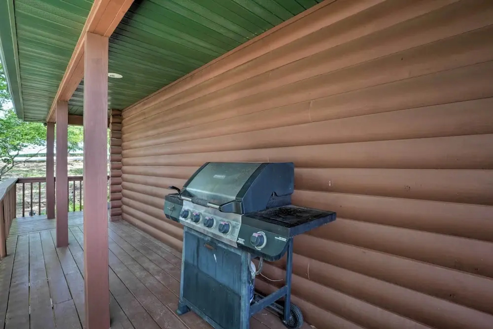 Beaver Lake Home w/ Game Room, Boat Slip & Views!