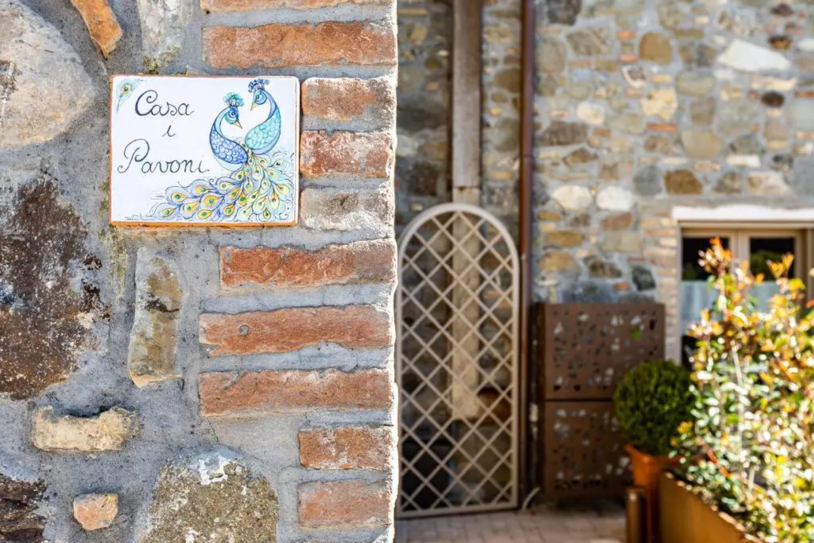 Appartamento in casale con piscina Casa I Pavoni