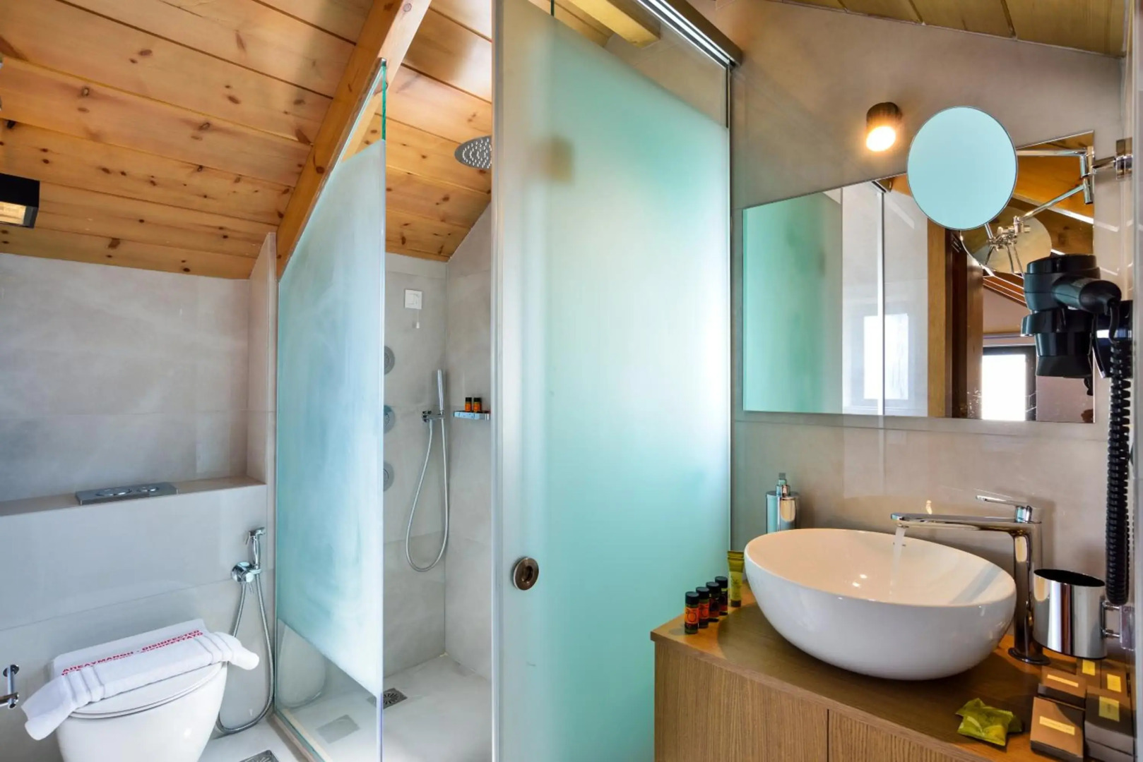 Elia Agia Marina Hotel