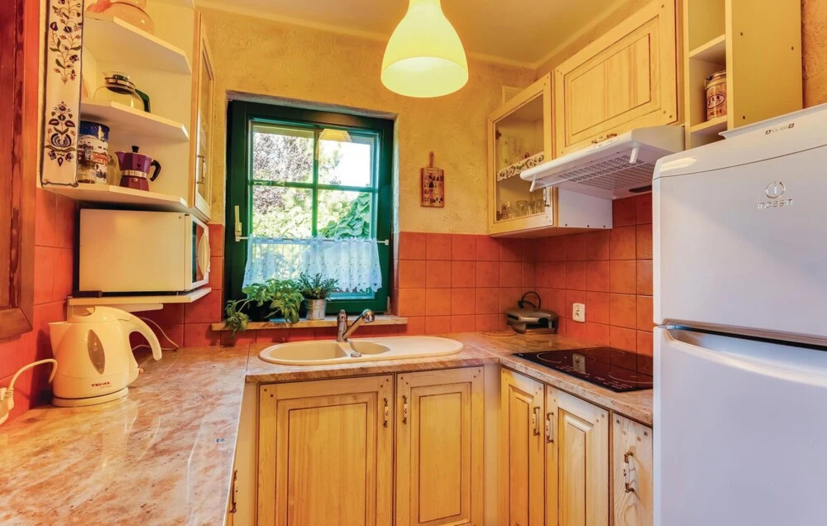 Beautiful Home in Rowy With 3 Bedrooms