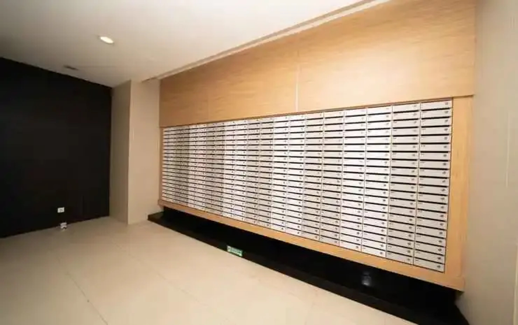 Tamansari Mahogany Apartemen by 7Rm