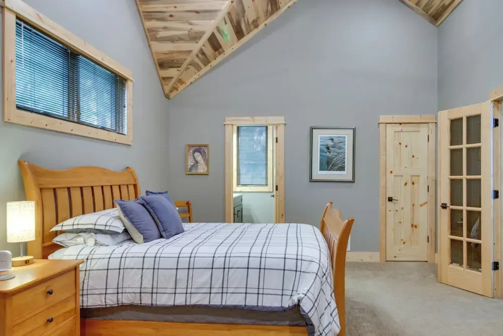 Pequot Lakes Retreat w/ Beach + Fire Pit!