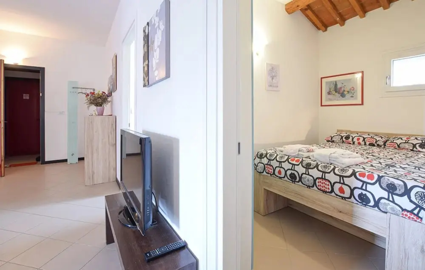 2 Bed-sleeps 6-aircon-town Centre-free Parking