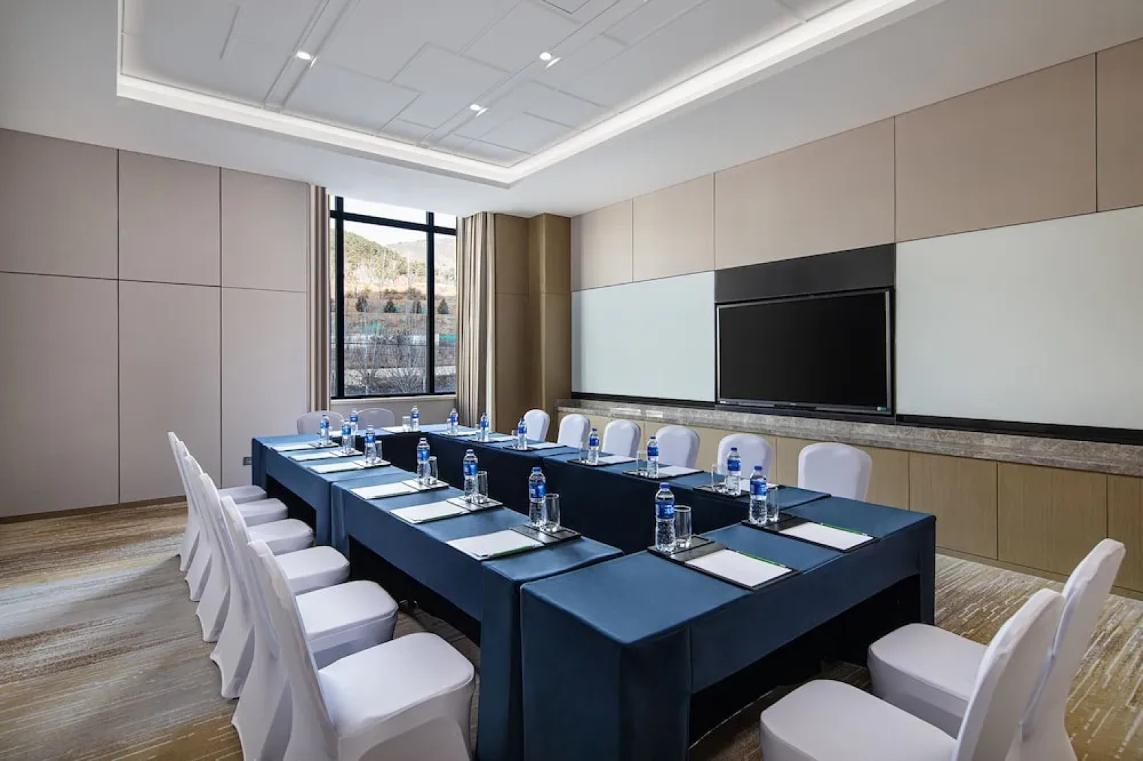 Holiday Inn Express Chengde Park View by IHG