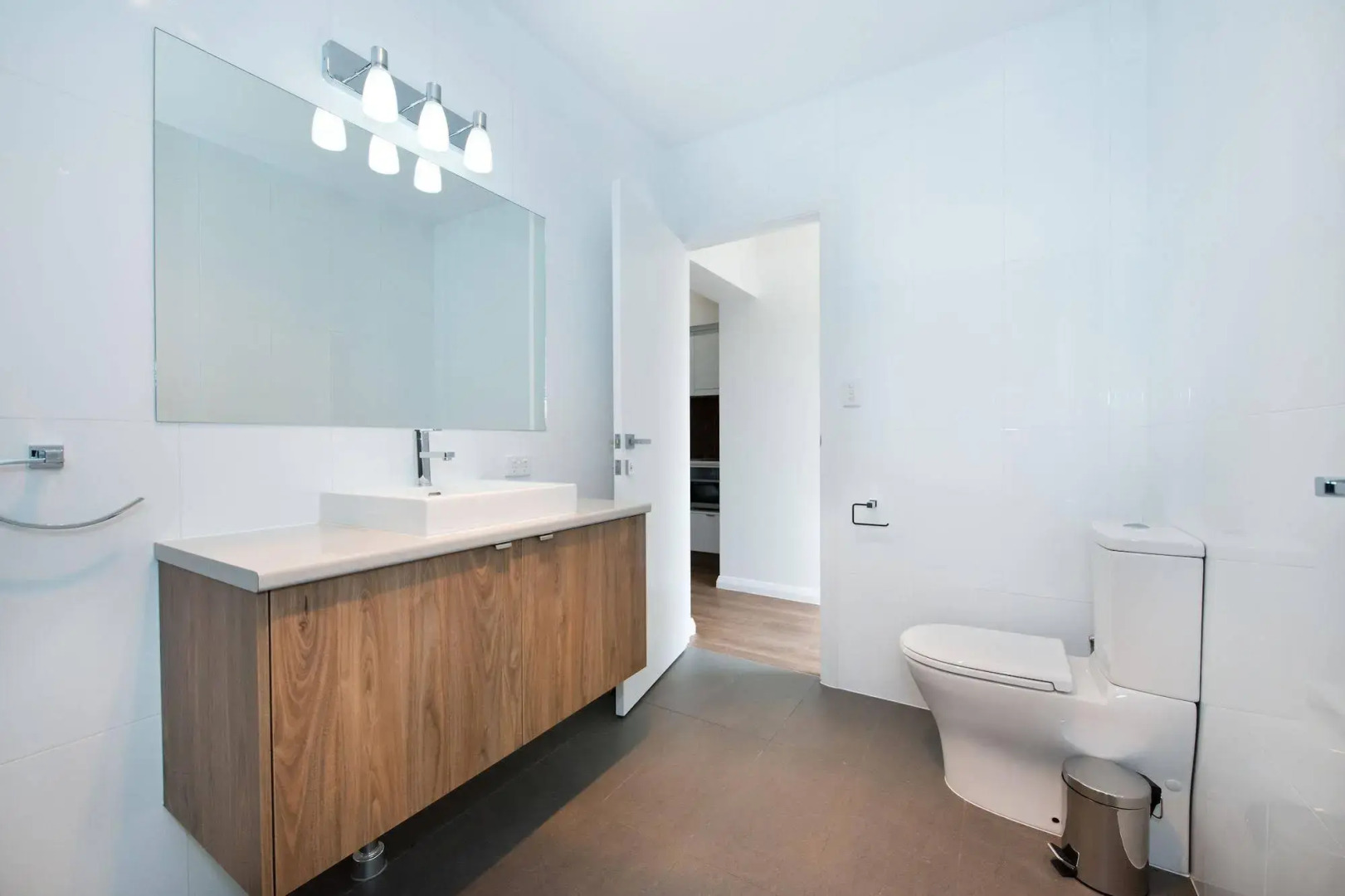 Loxton Courthouse Apartments