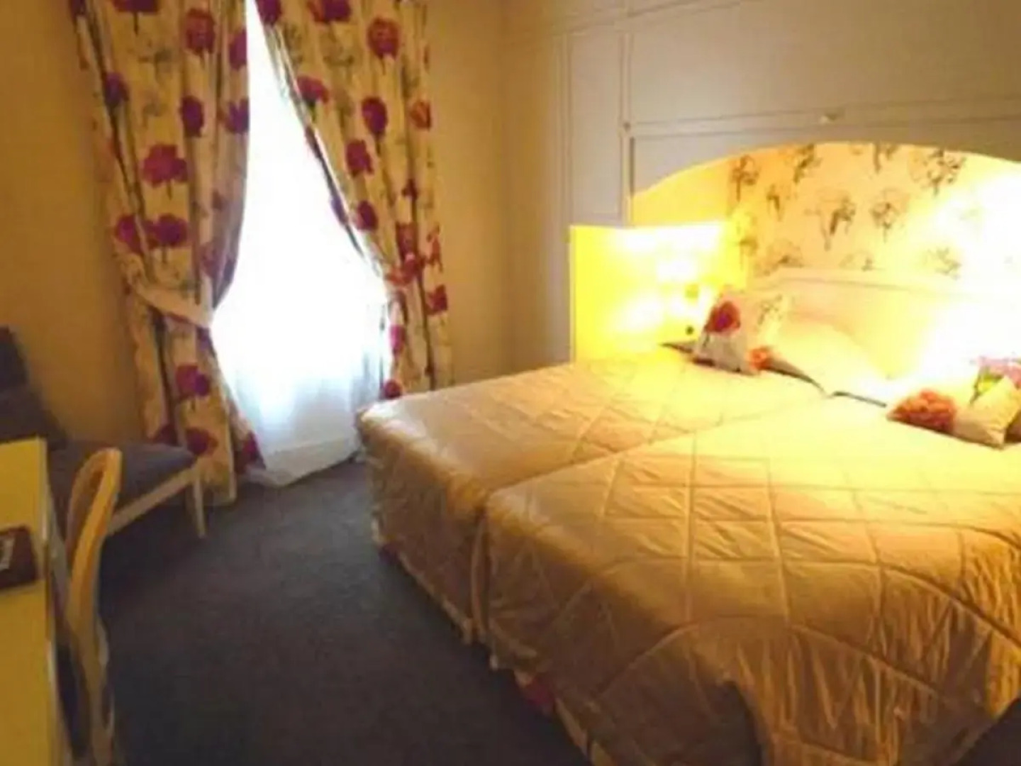 Hotel Queen Mary Paris