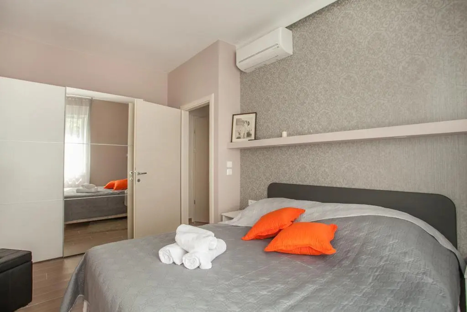 Sand Beach Apartments