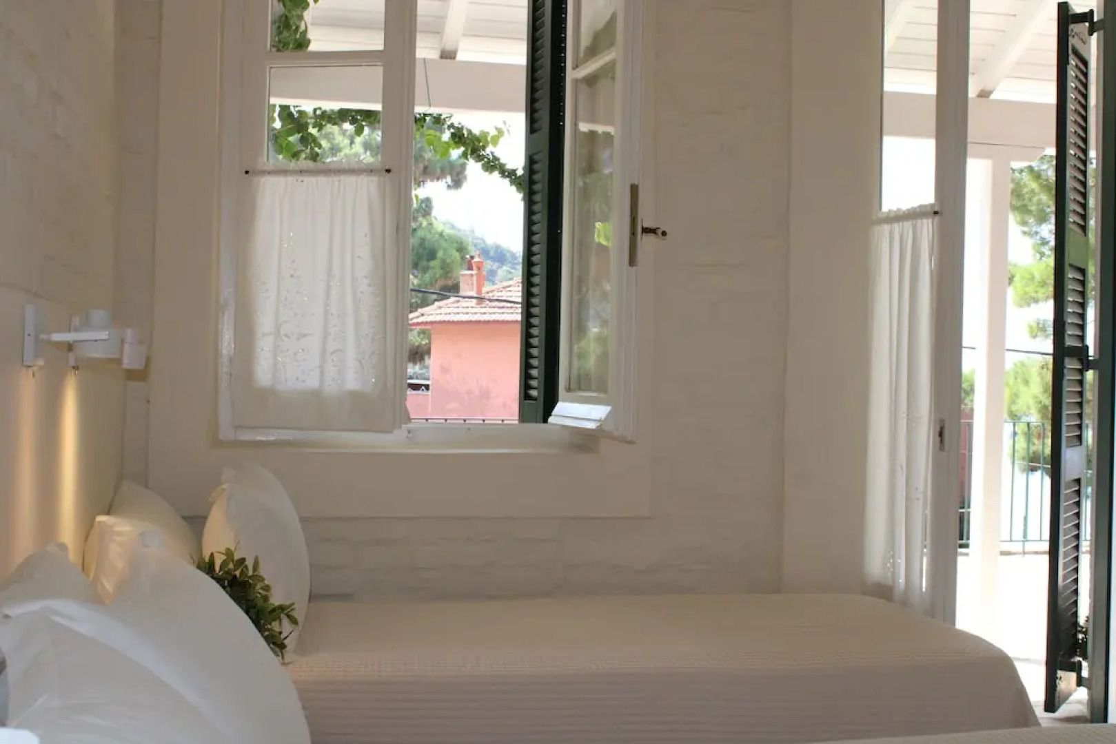 Zefiros Traditional Hotel