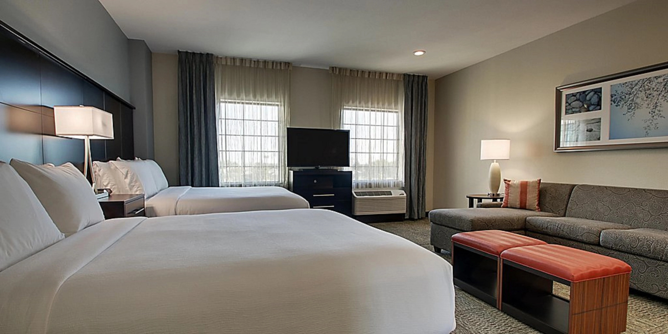 Staybridge Suites IAH Airport East by IHG
