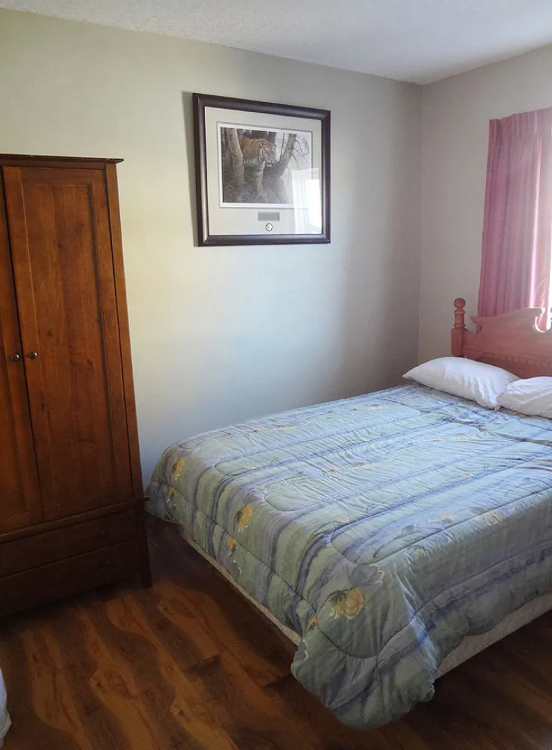 Manor Hostel B&B & Hotel